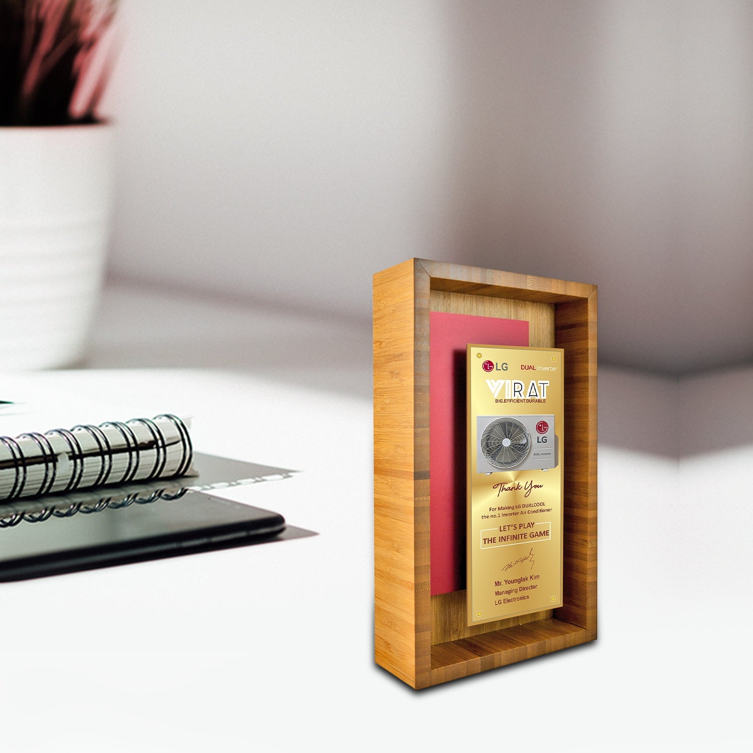 24K Gold Foil Custom MDF Memento for Corporate Gifts
