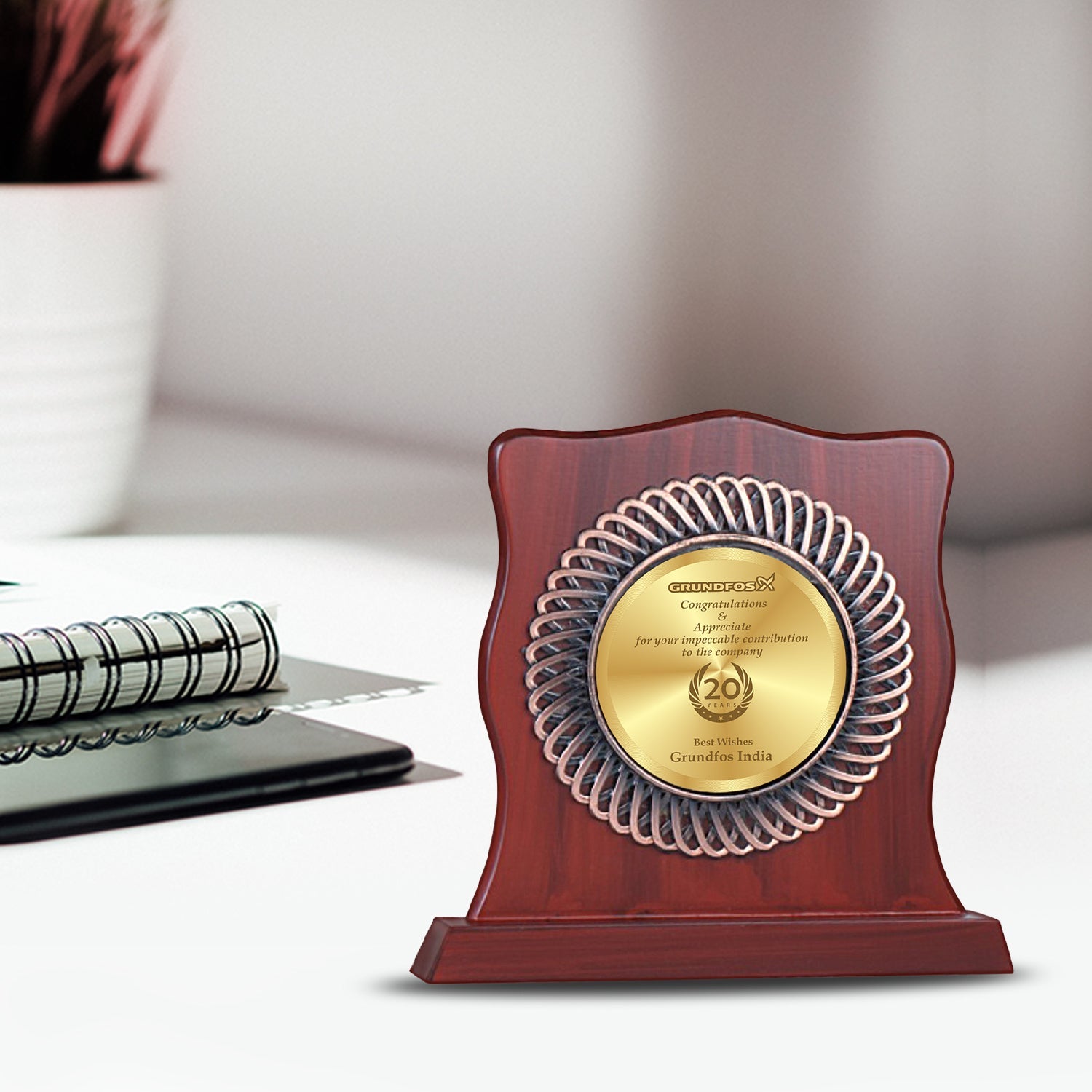 24K Gold Plated MDF Memento for Corporate Gifts