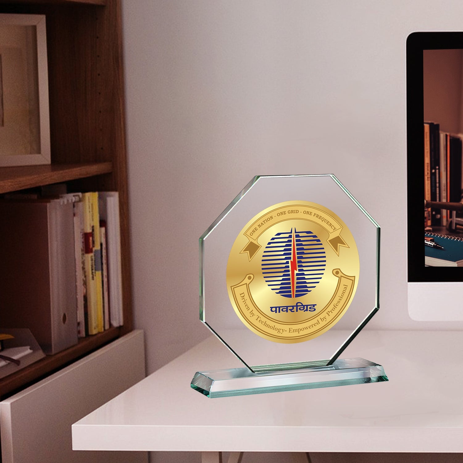 Custom Crystal Trophy for Corporate Gift Solutions