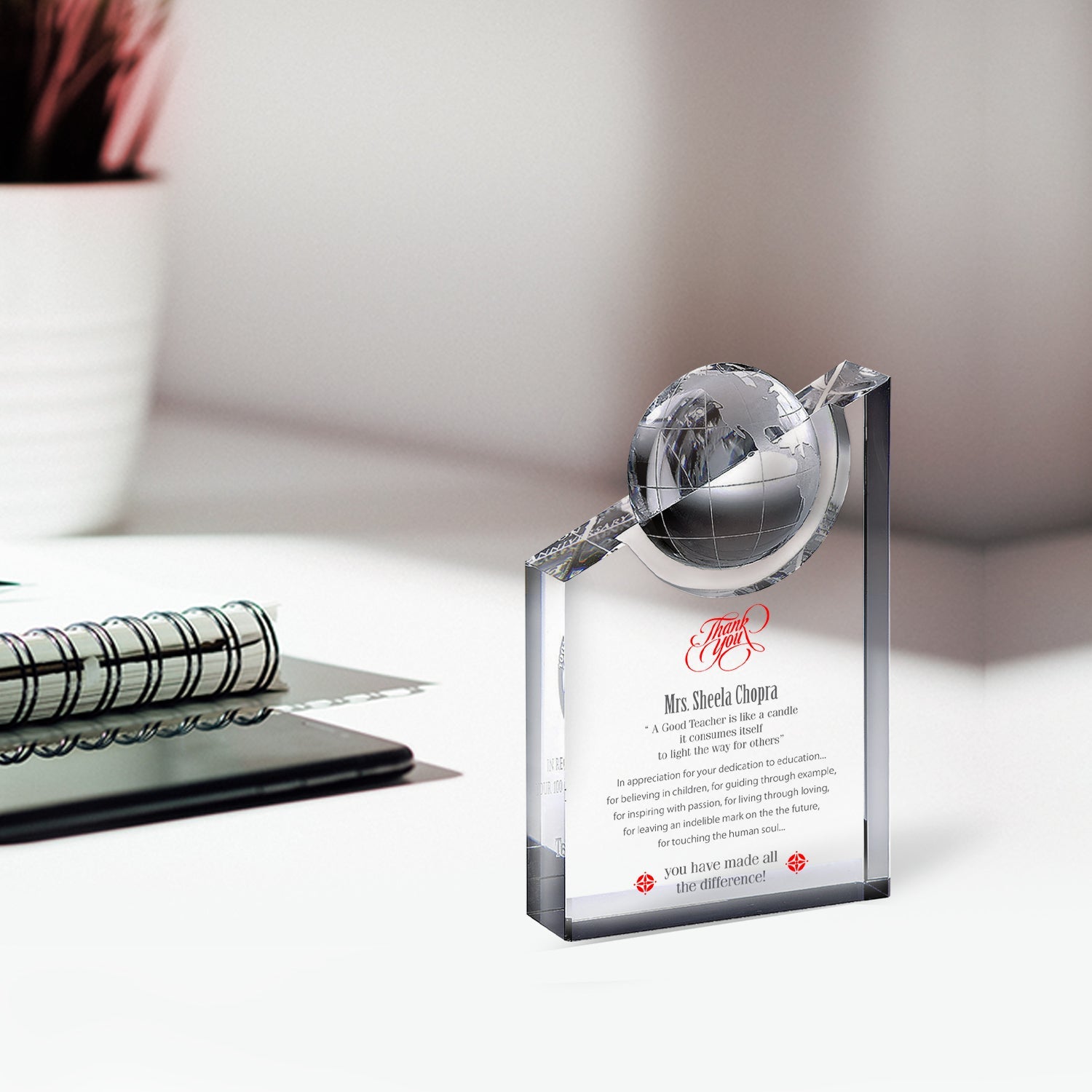 Customized Crystal Trophy for Corporate Gifting